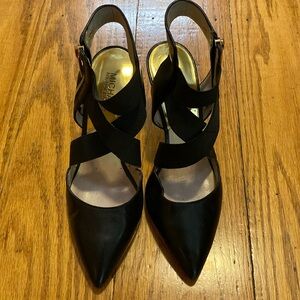 Michael Michael Kors dress heel